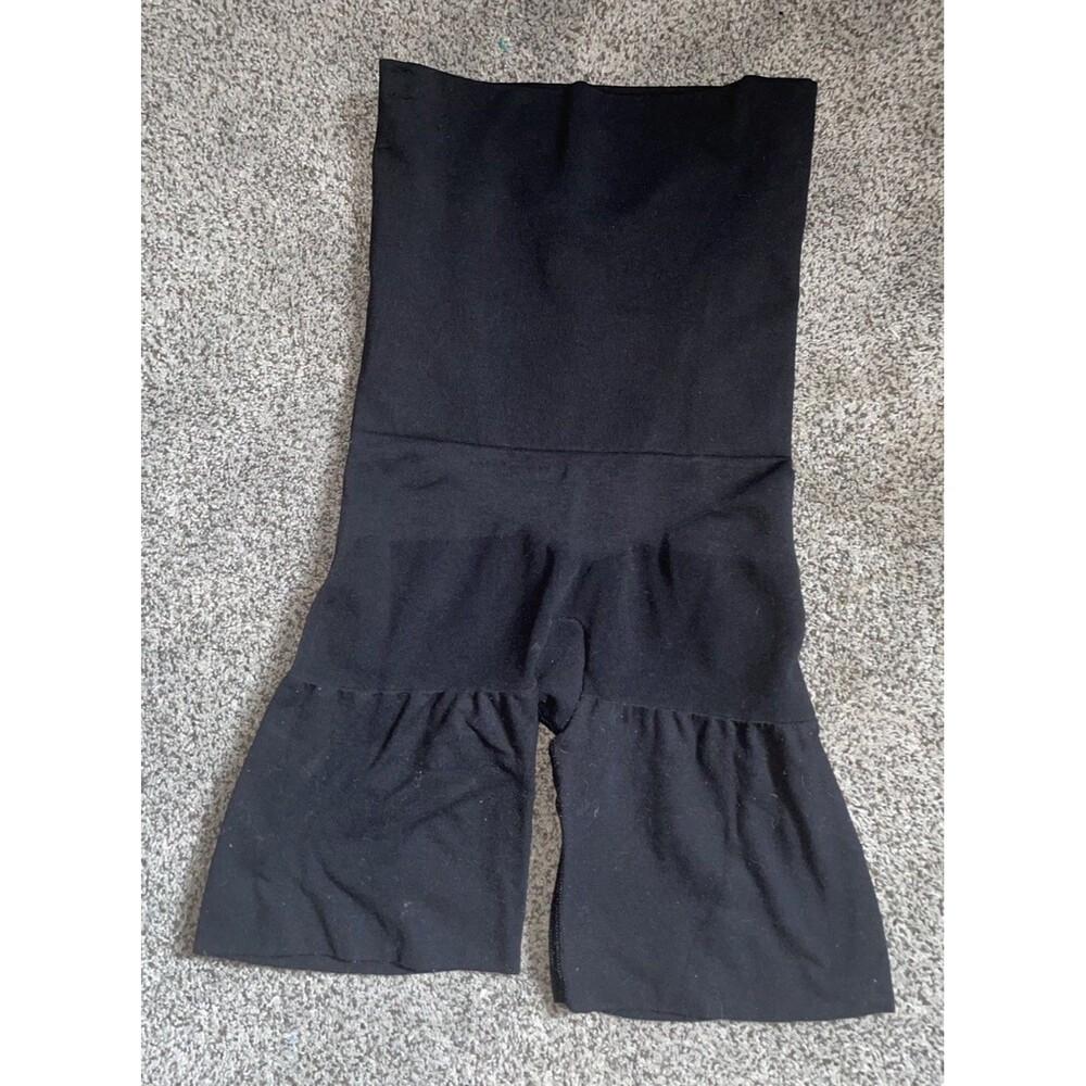 ASSETS by SPANX Red Hot Label High Waist Mid Thigh Shaper Shorts Black XL